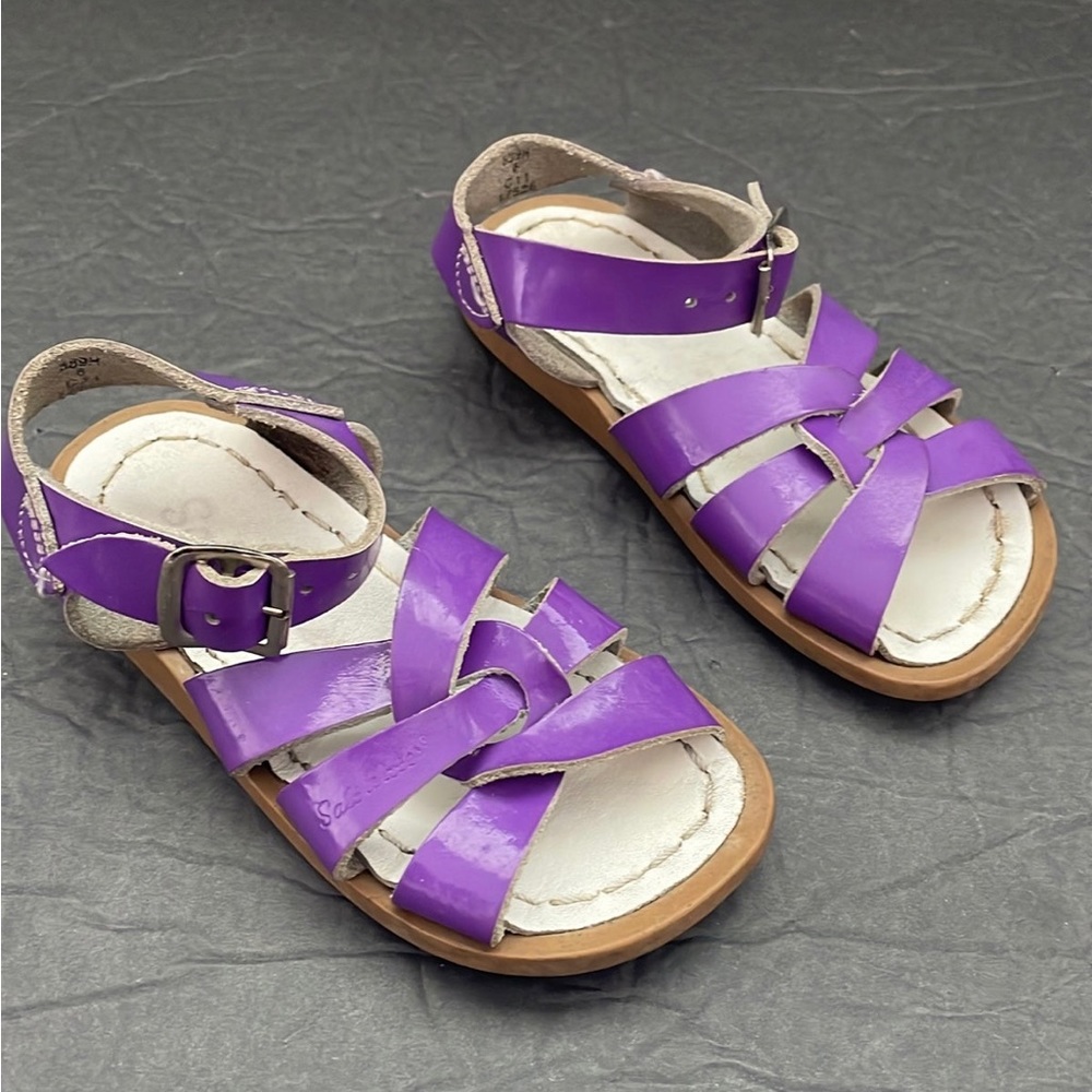 Salt Water Sandals Size 6